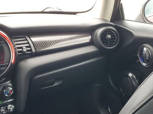 Used 2019 MINI Cooper S image 11