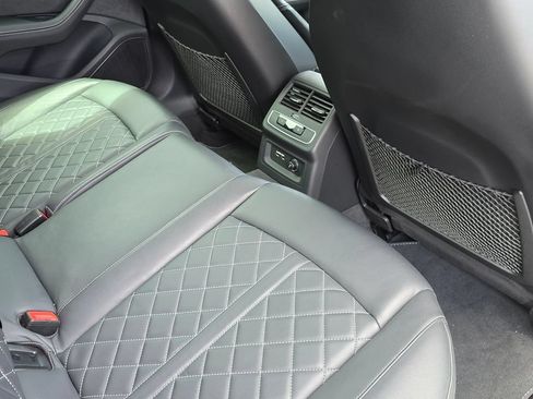 Used 2023 Audi S4 Premium Plus w/ Premium Plus Package AWD/4WD image 16