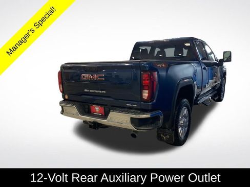 Used 2022 GMC Sierra 3500 SLE w/ SLE Convenience Package AWD/4WD image 17