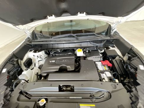 Used 2022 Nissan Pathfinder SV image 25