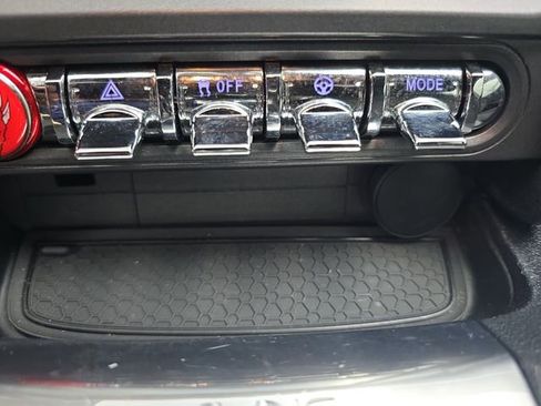 Used 2020 Ford Mustang GT RWD image 38