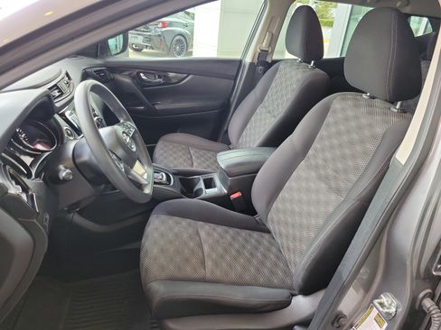 Used 2019 Nissan Rogue Sport SV image 13