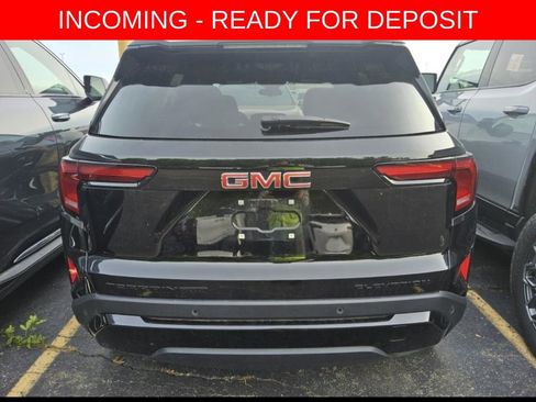 Used 2025 GMC Terrain Elevation w/ Black Edition AWD/4WD image 11