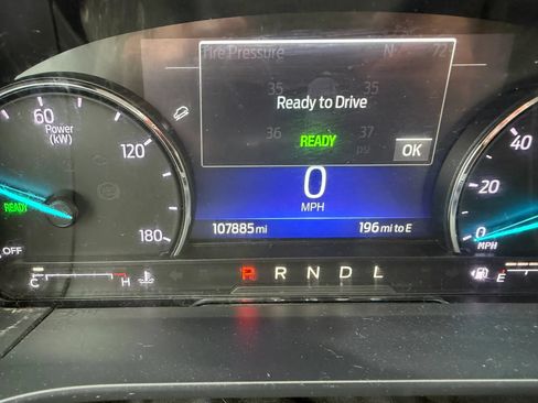 Used 2022 Ford Escape SE AWD/4WD image 11