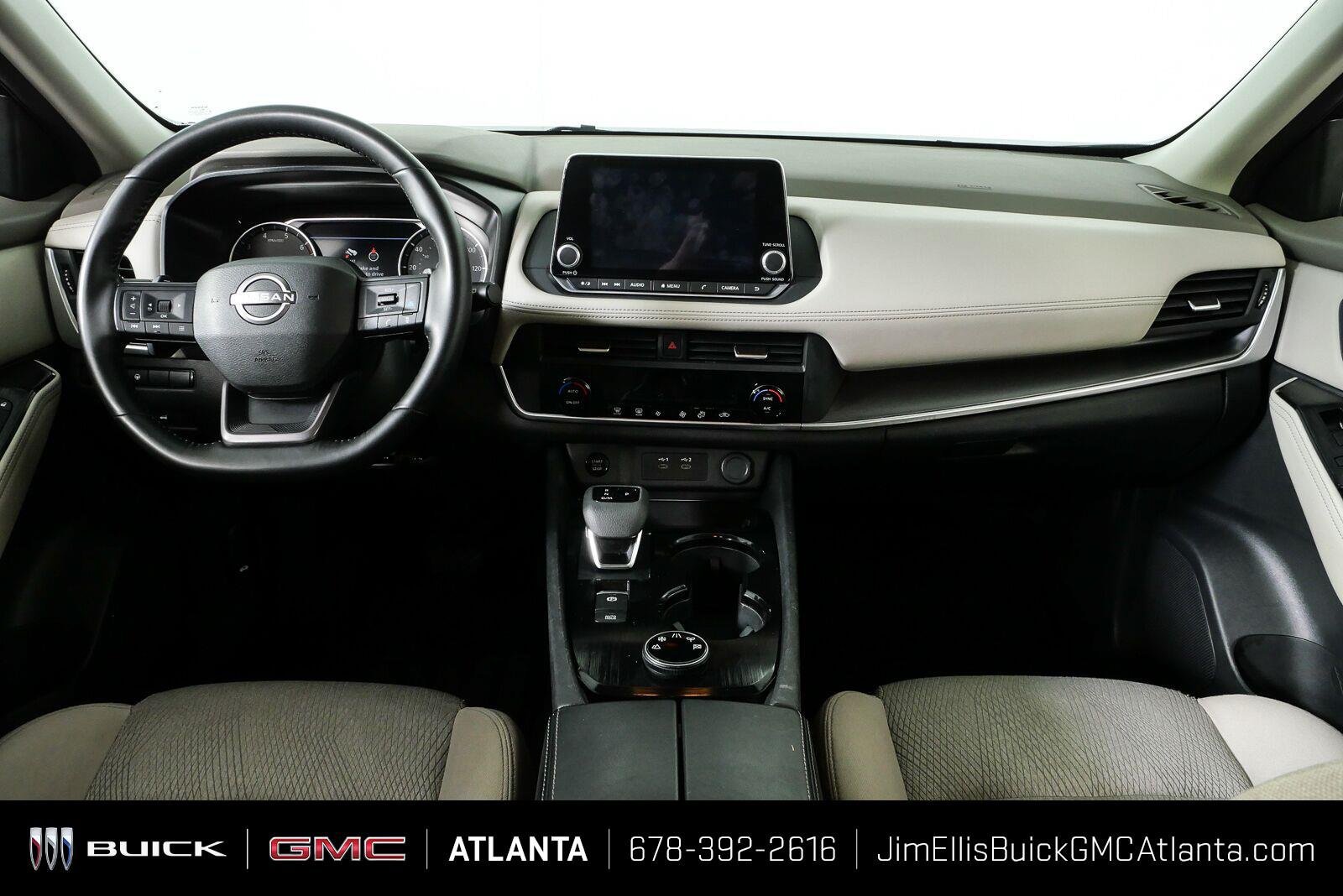 Used 2025 Nissan Rogue SV AWD/4WD image 20