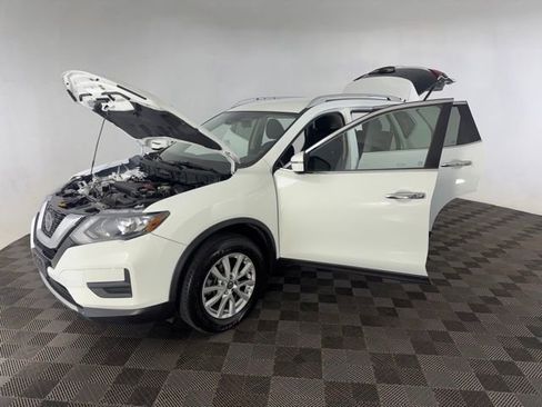 Used 2019 Nissan Rogue SV AWD/4WD image 11