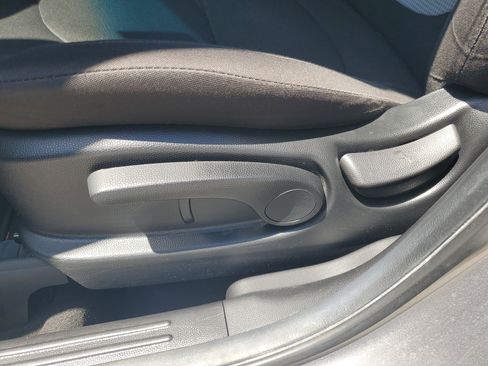 Used 2017 Kia Soul w/ Convenience Package image 12