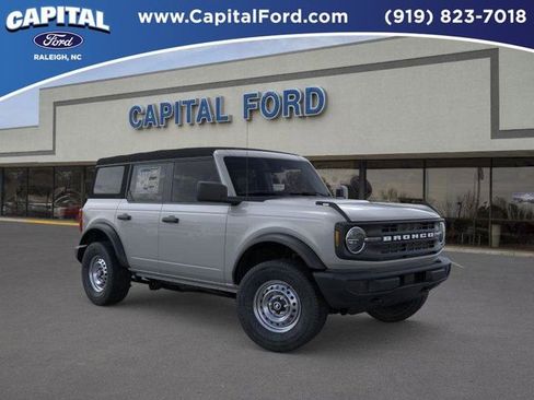 New 2026 Ford Bronco 4-Door image 7