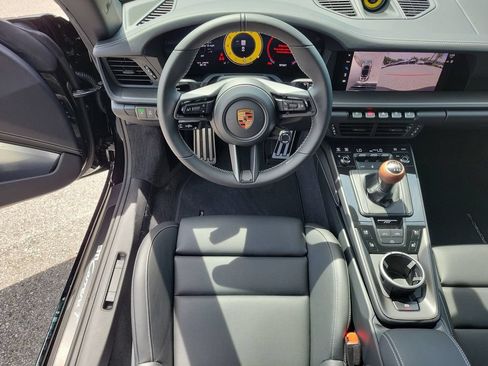 Used 2026 Porsche 911 Carrera T RWD image 21