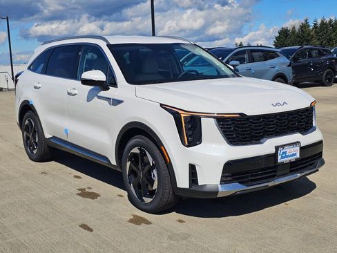 New 2026 Kia Sorento EX AWD/4WD image 3