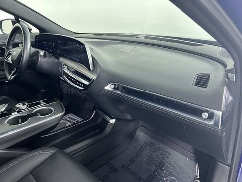 Certified 2024 Cadillac Lyriq Sport RWD image 30