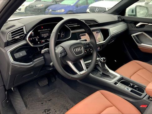 Certified 2024 Audi Q3 2.0T Premium Plus image 18