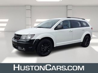 Used 2020 Dodge Journey SE w/ Blacktop Package video 1