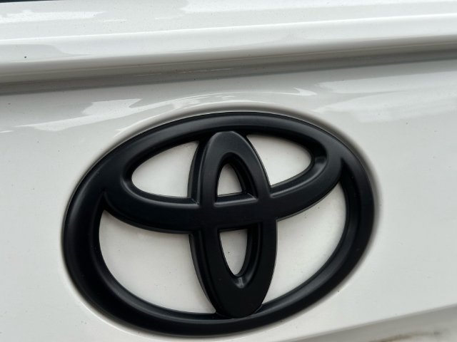 Used 2024 Toyota RAV4 XLE w/ Convenience Package AWD/4WD image 10