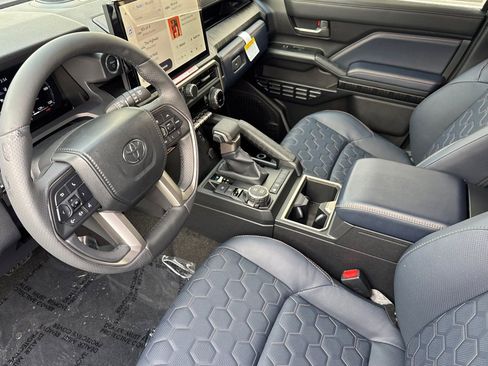 New 2026 Toyota 4Runner 4WD image 9