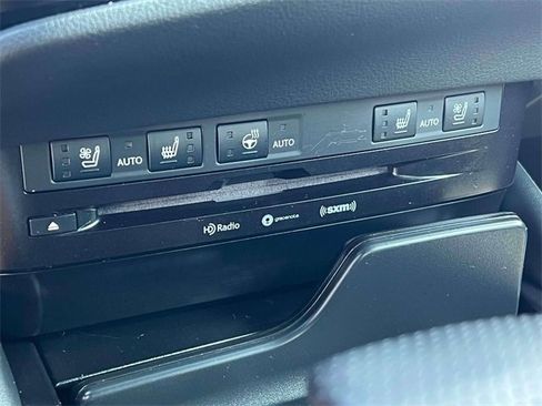 Used 2022 Lexus ES 350 F Sport image 33