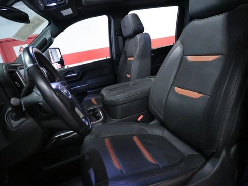 Used 2022 GMC Sierra 2500 AT4 w/ AT4 Preferred Package image 13