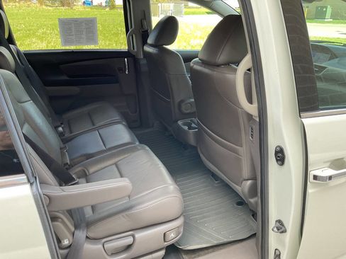 Used 2014 Honda Odyssey Touring Elite image 40