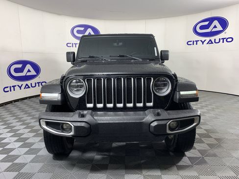 Used 2022 Jeep Wrangler Unlimited Sahara w/ LED Lighting Group image 9