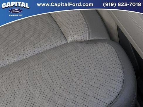 New 2026 Ford F250 Platinum w/ Platinum Plus Package AWD/4WD image 16