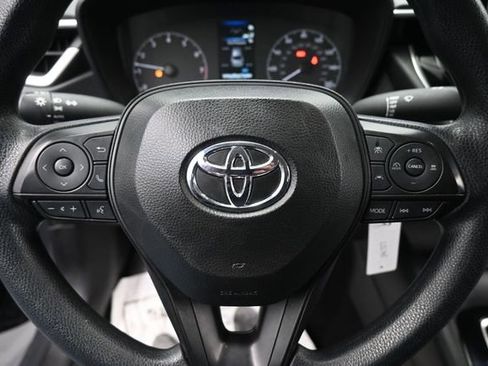 Used 2024 Toyota Corolla LE FWD image 14