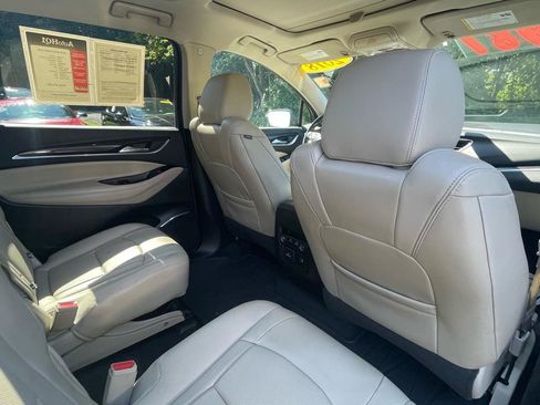Used 2018 Buick Enclave Essence w/ Trailering Package AWD/4WD image 26