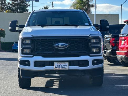 Used 2024 Ford F250 Lariat w/ Sport Appearance Package image 10