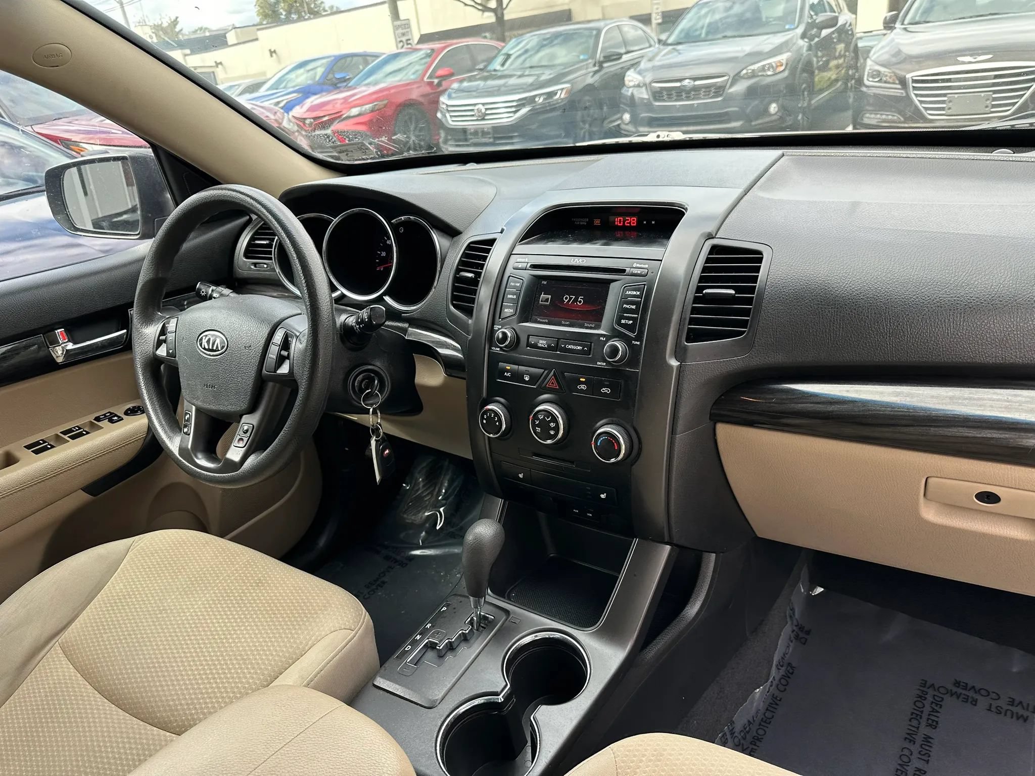 Used 2013 Kia Sorento LX w/ Convenience Pkg FWD image 17