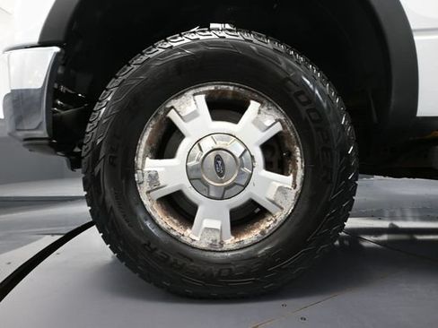 Used 2014 Ford F150 XLT AWD/4WD image 15