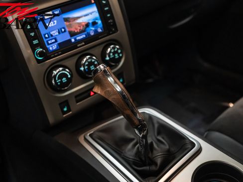 Used 2011 Dodge Challenger SRT8 image 37