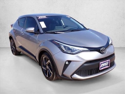 Used 2020 Toyota C-HR Limited FWD image 6