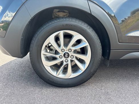 Used 2018 Hyundai Tucson SE AWD/4WD image 31