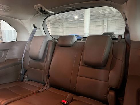Used 2016 Honda Odyssey EX-L image 35