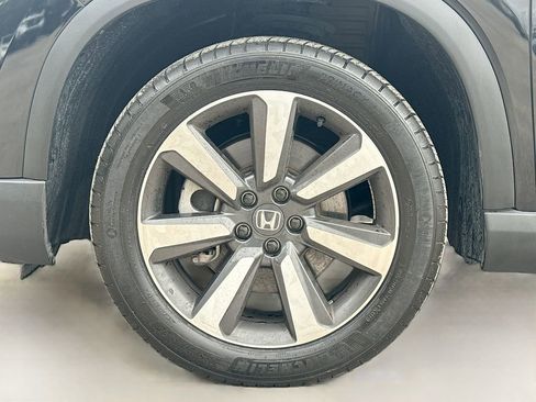 Used 2024 Honda Pilot Touring image 34