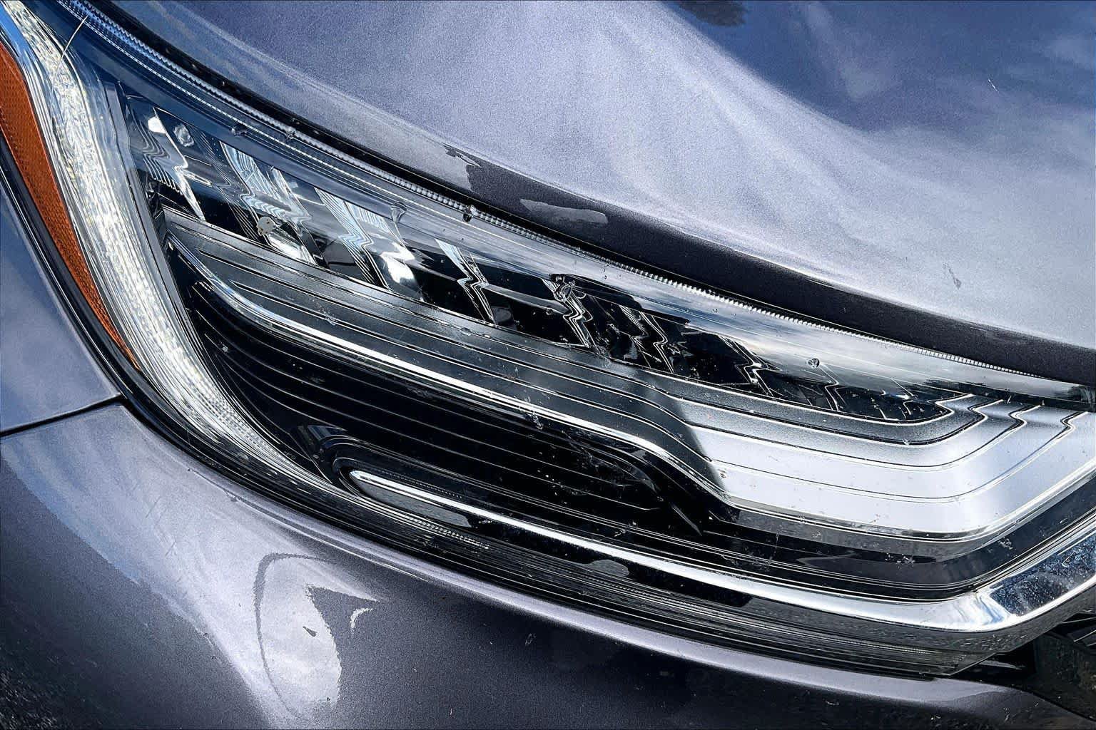 Used 2018 Honda CR-V Touring image 28