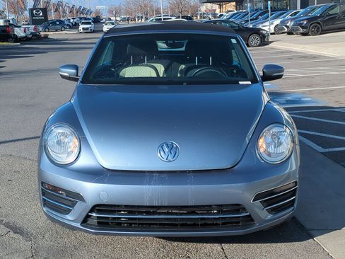 Used 2019 Volkswagen Beetle 2.0T S image 11