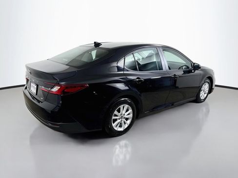 Used 2026 Toyota Camry LE FWD image 7