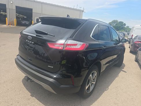 Used 2023 Ford Edge SEL w/ Convenience Package AWD/4WD image 9
