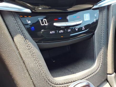 Certified 2024 Cadillac XT6 Sport w/ Platinum Package AWD/4WD image 24