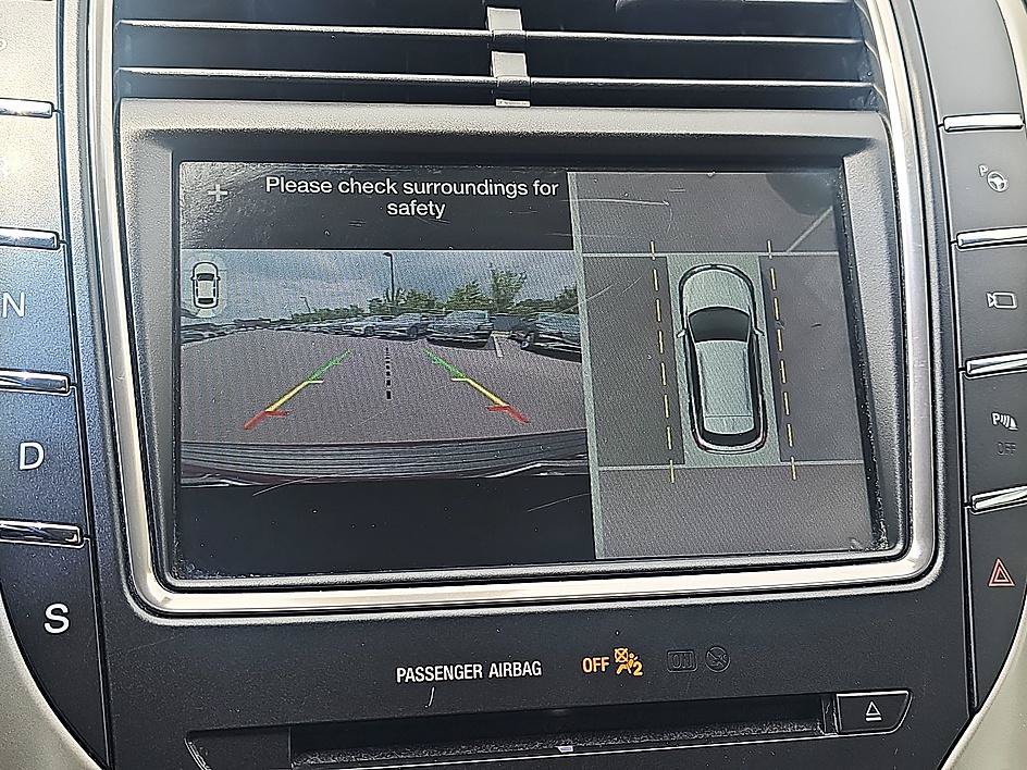 Used 2017 Lincoln MKX Black Label w/ Driver Assistance Package FWD image 25