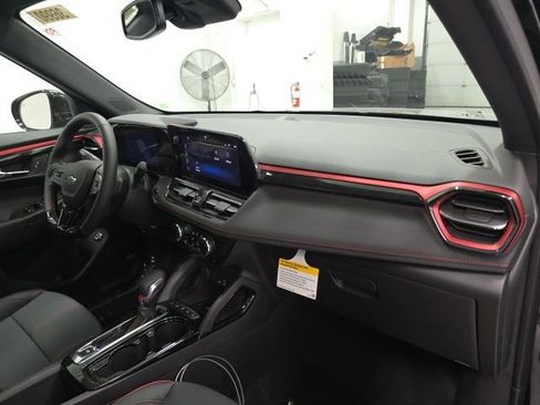 New 2026 Chevrolet TrailBlazer RS w/ Convenience Package image 30