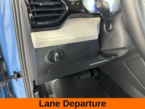Used 2025 Volkswagen Taos S FWD image 13