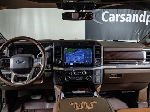 Used 2025 Ford F350 King Ranch image 14