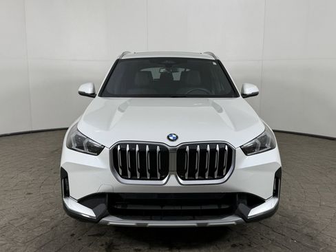 Used 2026 BMW X1 xDrive28i AWD/4WD image 2