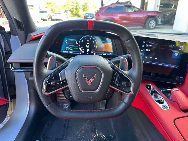 Used 2024 Chevrolet Corvette Stingray Preferred Cpe w/ Z51 Performance Package RWD image 33