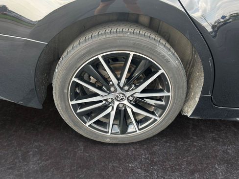 Used 2021 Toyota Camry SE FWD image 26