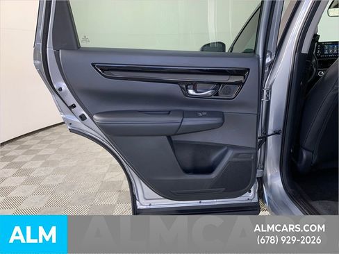 Used 2025 Honda CR-V EX-L image 31