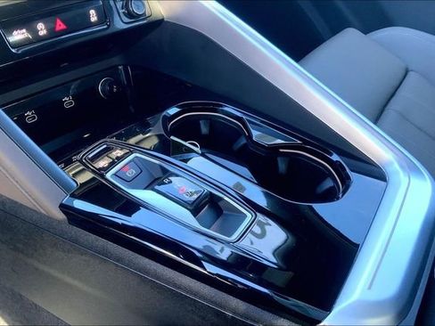 Certified 2025 Audi Q5 Premium Plus w/ Premium Plus image 25