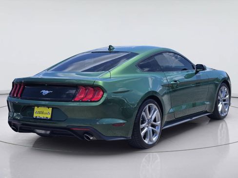 Used 2022 Ford Mustang Premium RWD image 8
