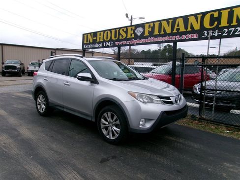 Used 2015 Toyota RAV4 Limited image 5